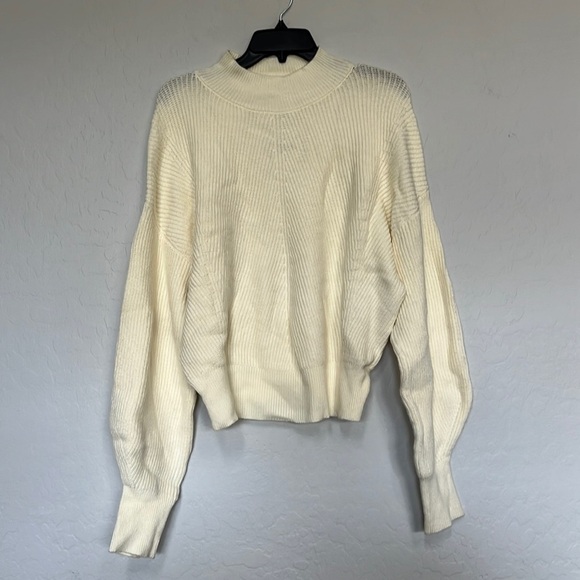 Elodie Sweater - Picture 2 of 9